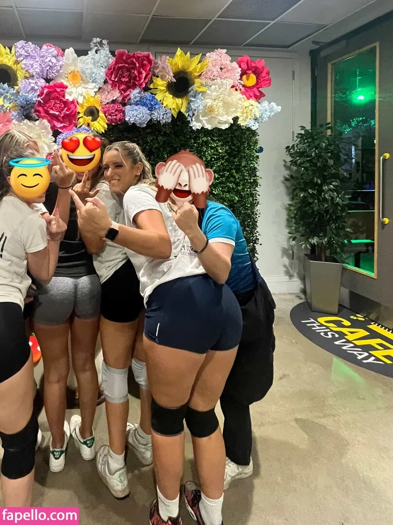 Hol Grace Onlyfans Photo Gallery 