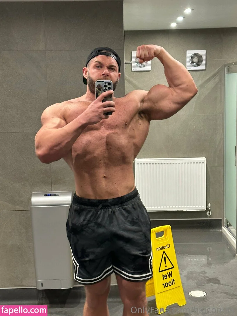 bigconnor Onlyfans Photo Gallery 