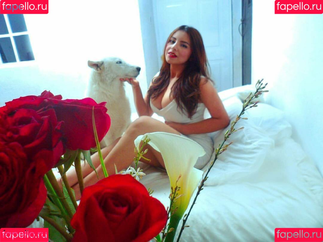 angejla Onlyfans Photo Gallery 