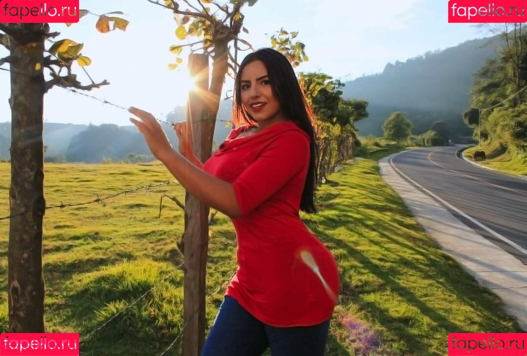 angejla Onlyfans Photo Gallery 