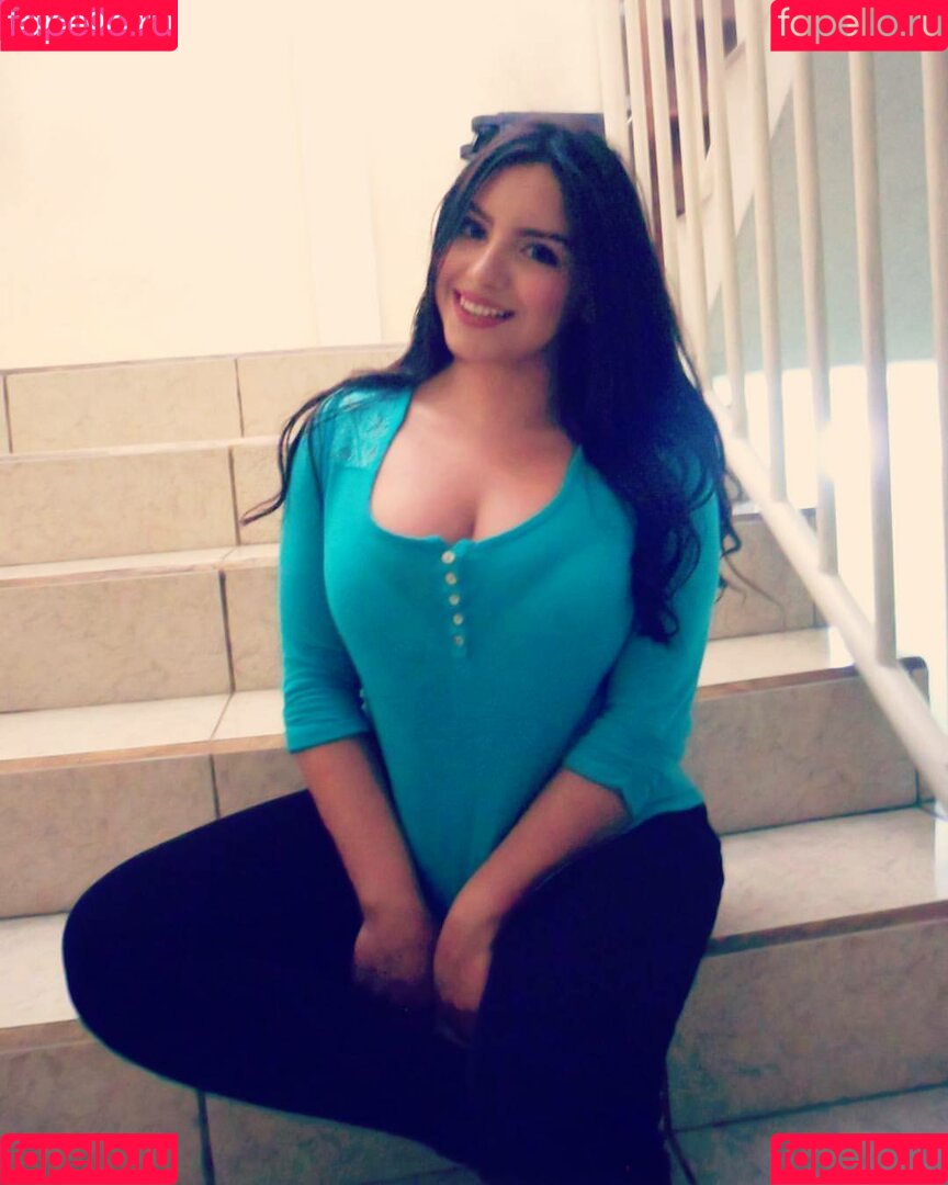 angejla Onlyfans Photo Gallery 