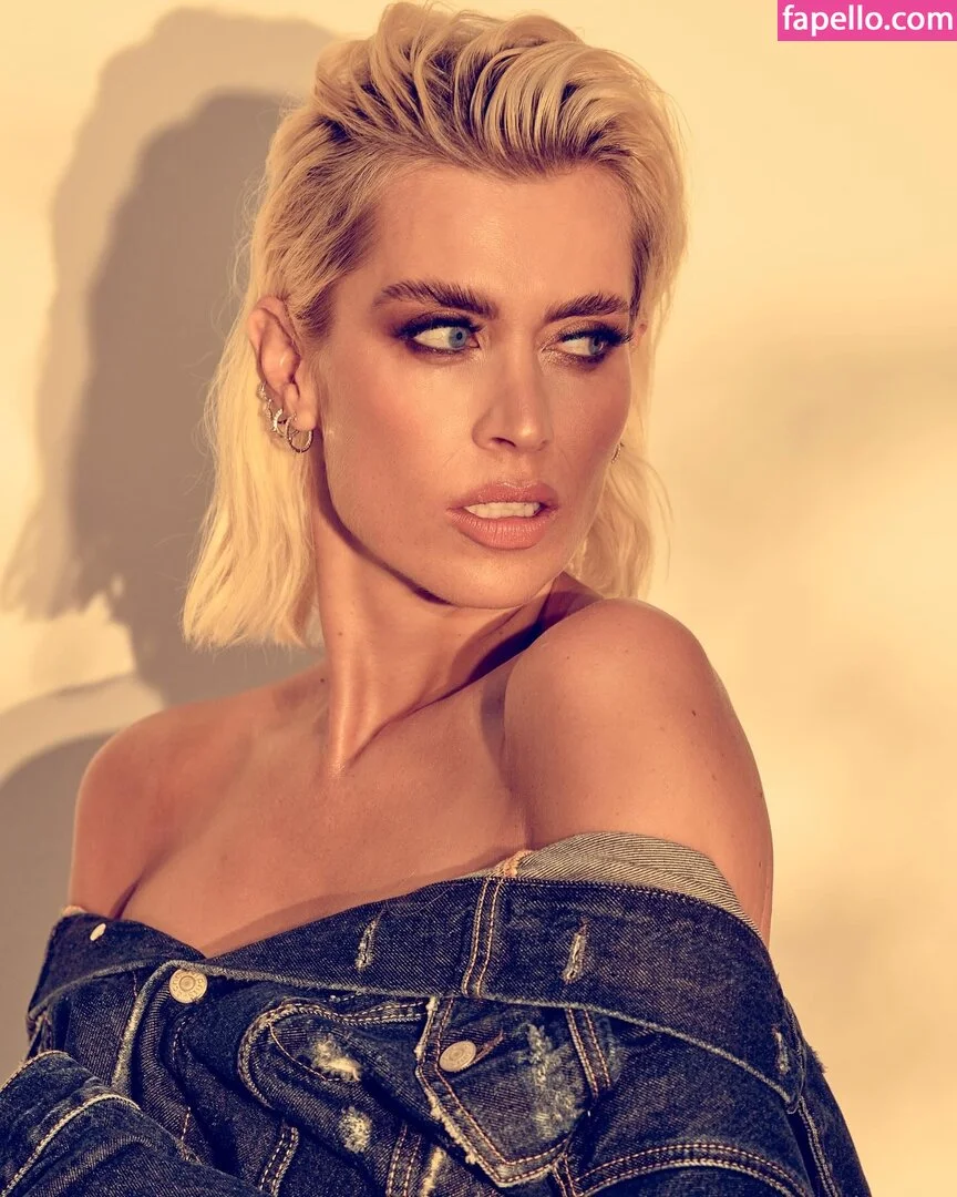 Verena Kerth Onlyfans Photo Gallery 