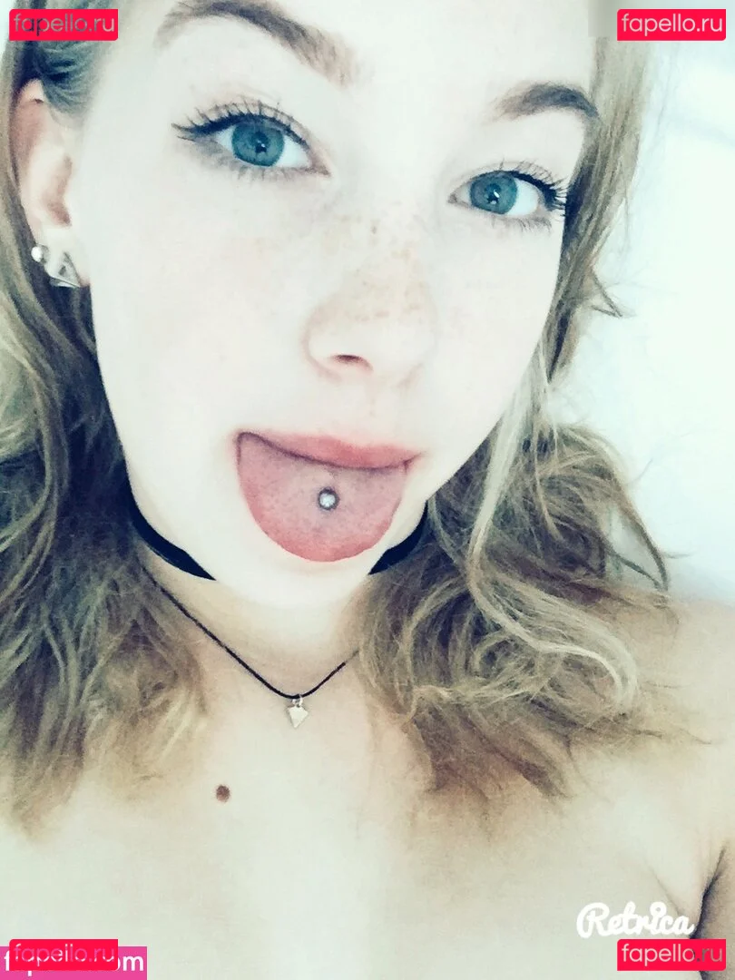 Madelinebiene Onlyfans Photo Gallery 