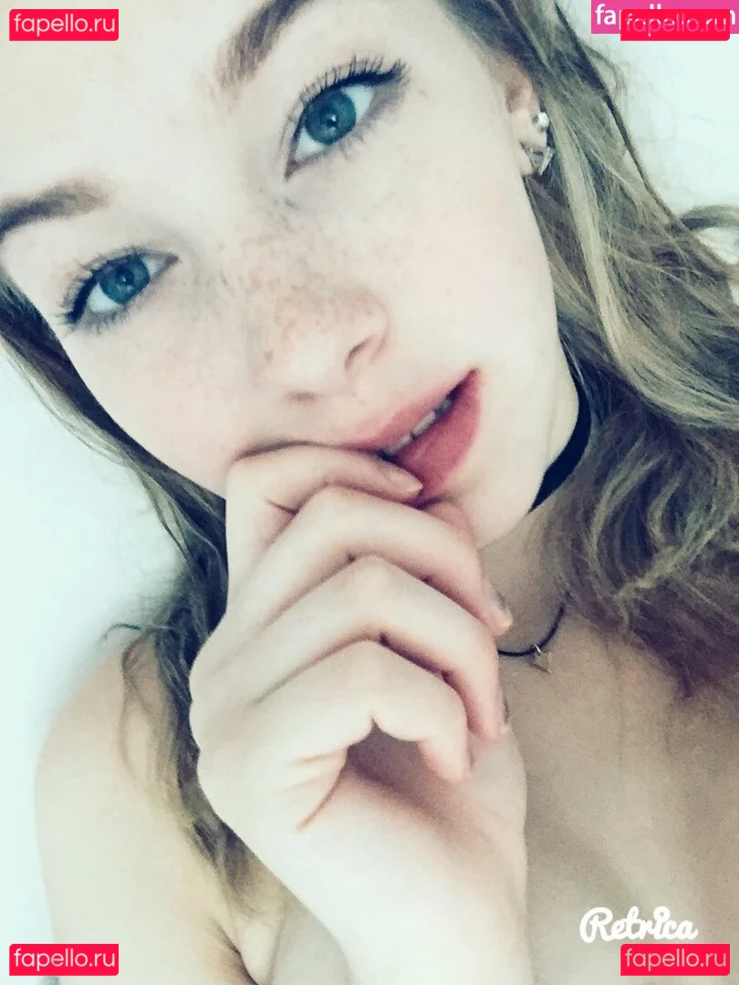 Madelinebiene Onlyfans Photo Gallery 