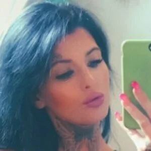 Qbee102 Onlyfans Photo Gallery 