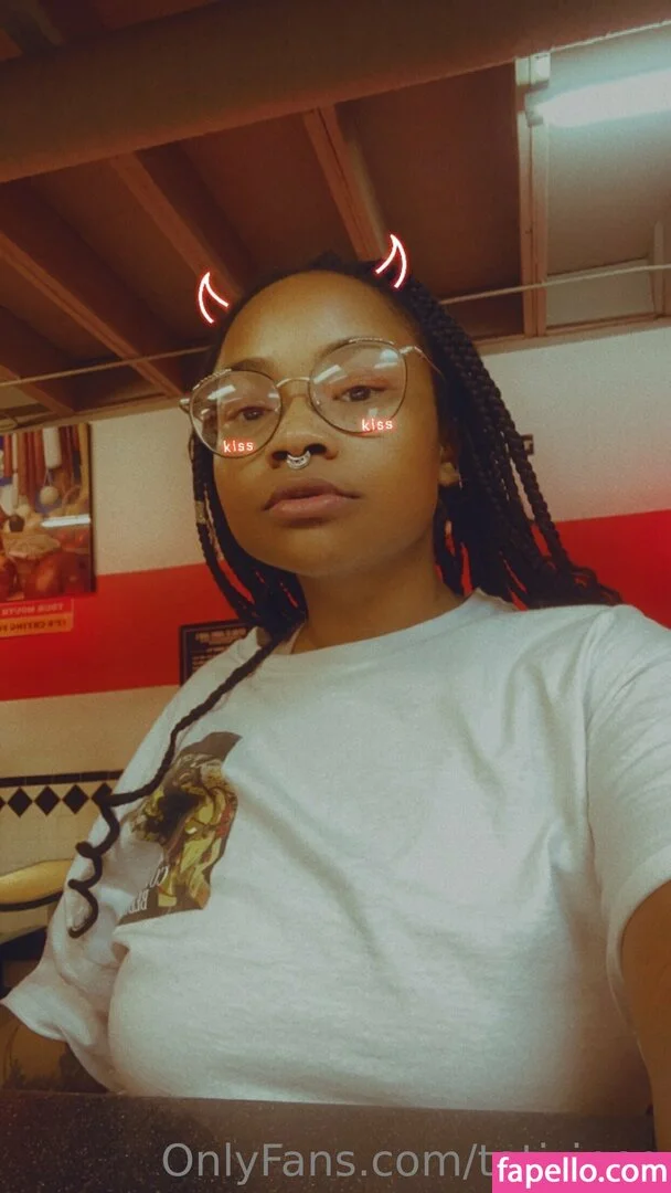 tati_jpeg Onlyfans Photo Gallery 