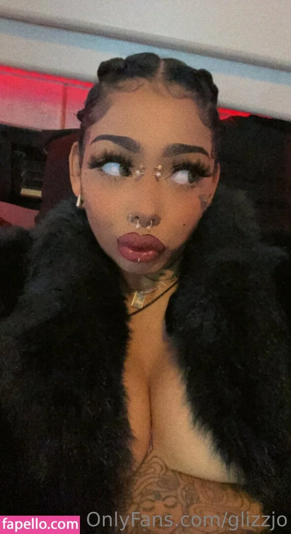 glizzjo Onlyfans Photo Gallery 