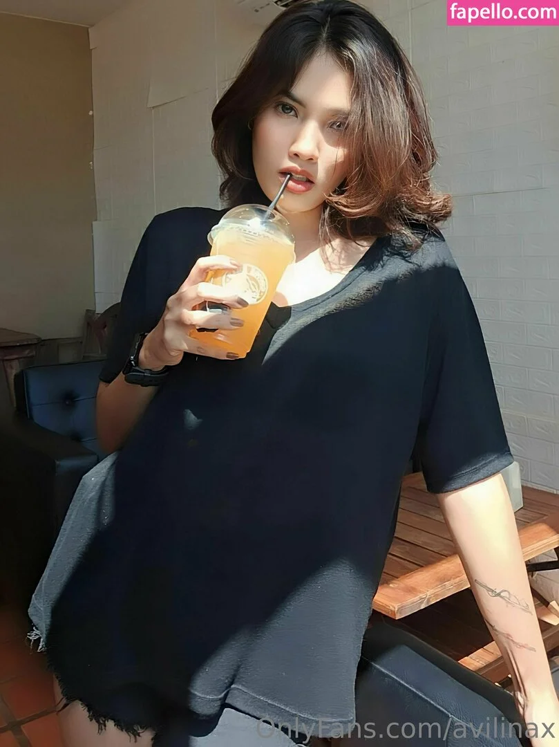avilinax Onlyfans Photo Gallery 