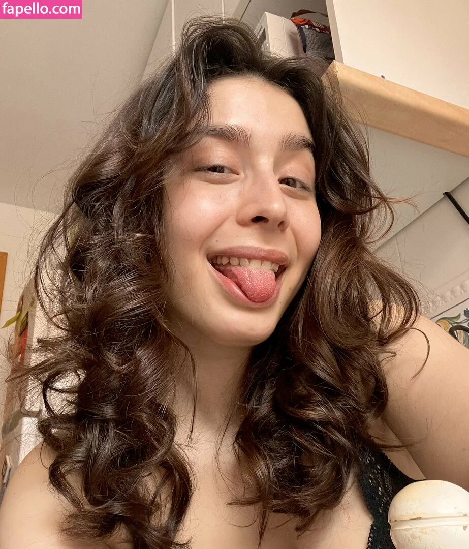 Iramalonne Onlyfans Photo Gallery 