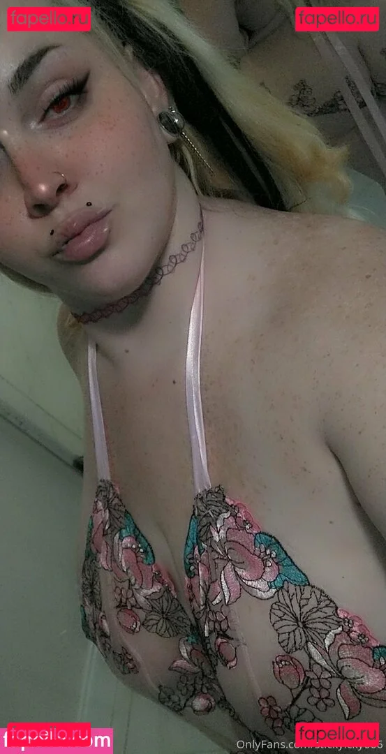 sweet_kkk Onlyfans Photo Gallery 