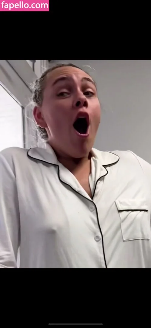 Kouvr Onlyfans Photo Gallery 