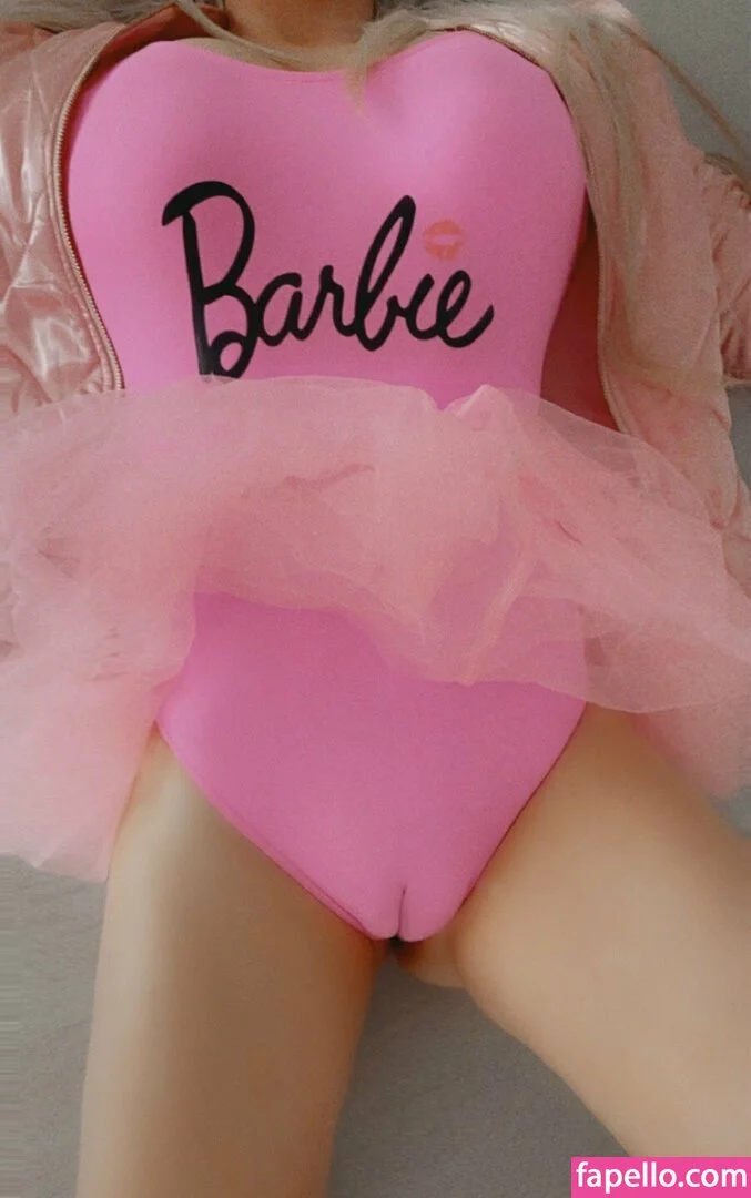 pornbella Onlyfans Photo Gallery 