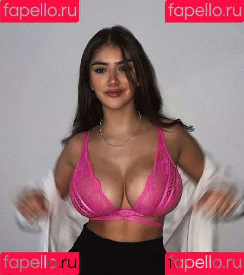 Lisa Straube Onlyfans Photo Gallery 