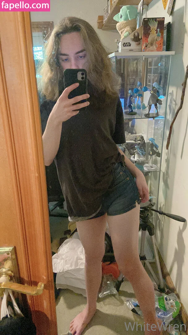 WhiteWren Onlyfans Photo Gallery 