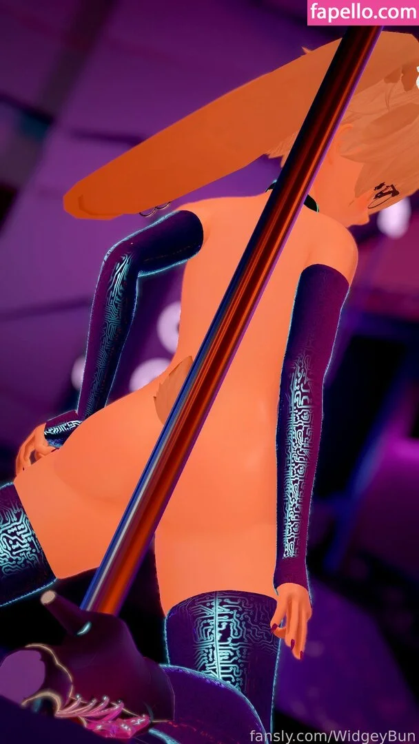 WidgeyBun Onlyfans Photo Gallery 