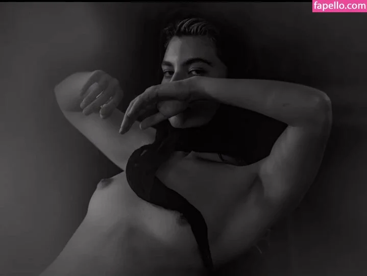 Alanis Guillen Onlyfans Photo Gallery 