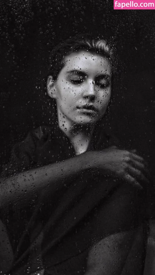 Alanis Guillen Onlyfans Photo Gallery 