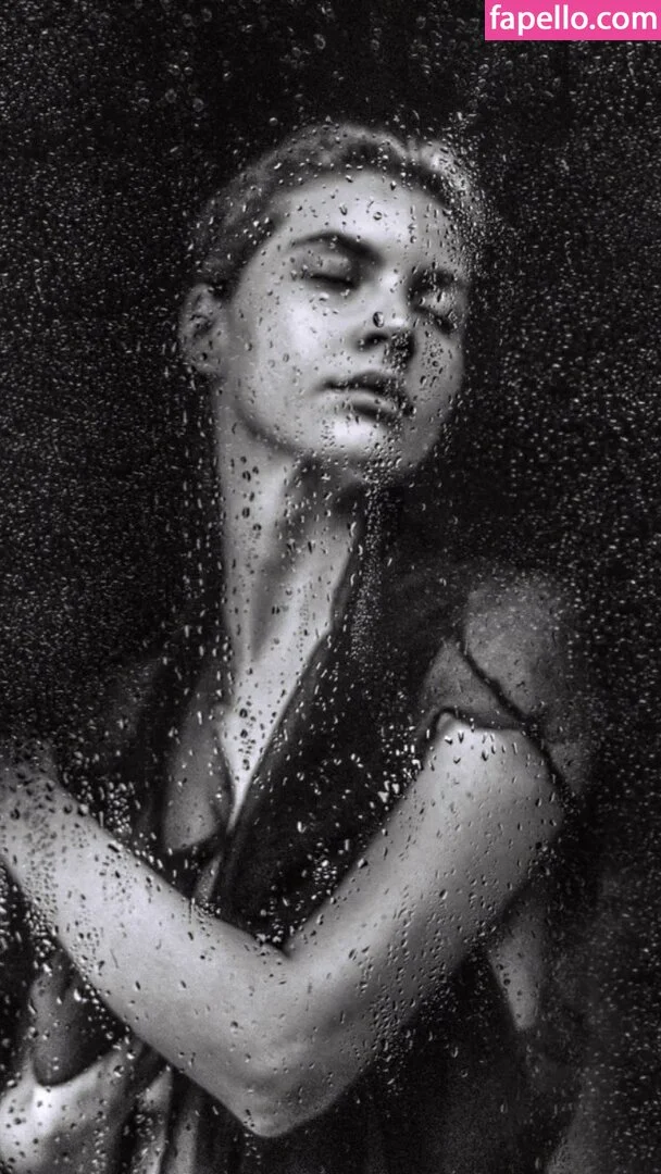 Alanis Guillen Onlyfans Photo Gallery 