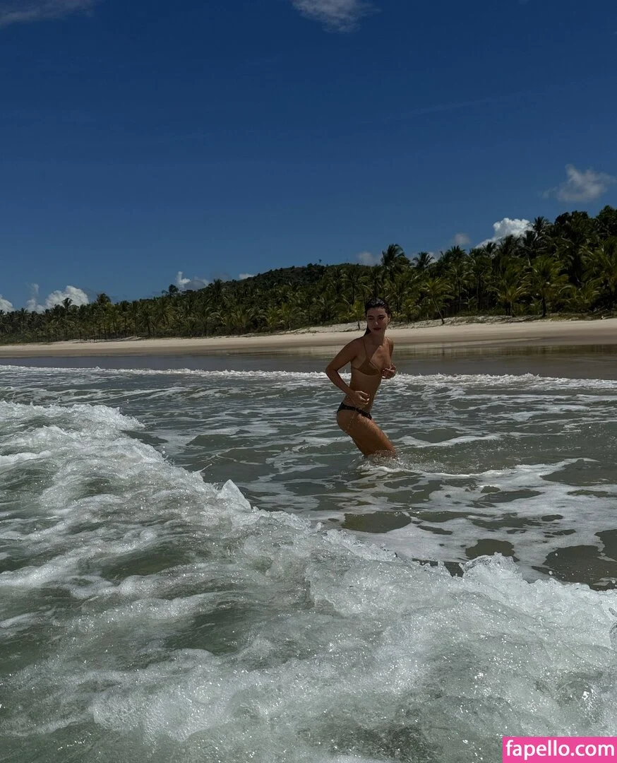 Alanis Guillen Onlyfans Photo Gallery 