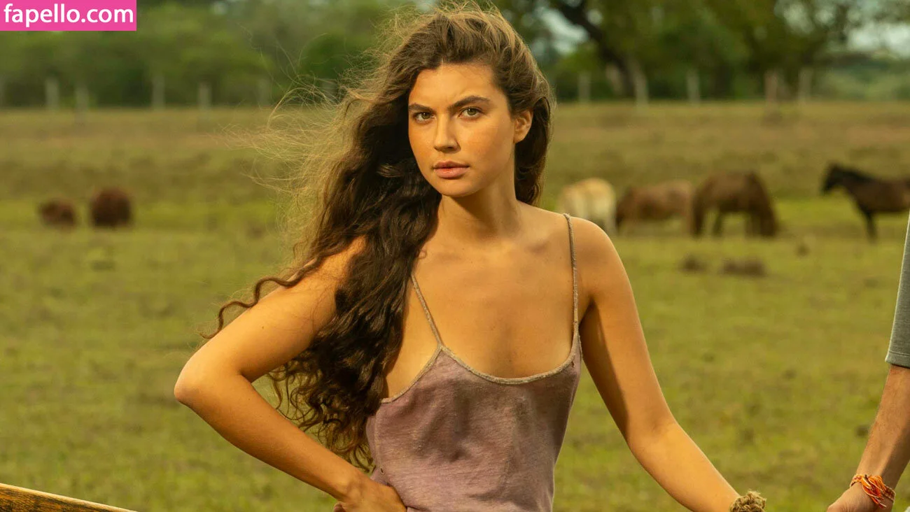 Alanis Guillen Onlyfans Photo Gallery 