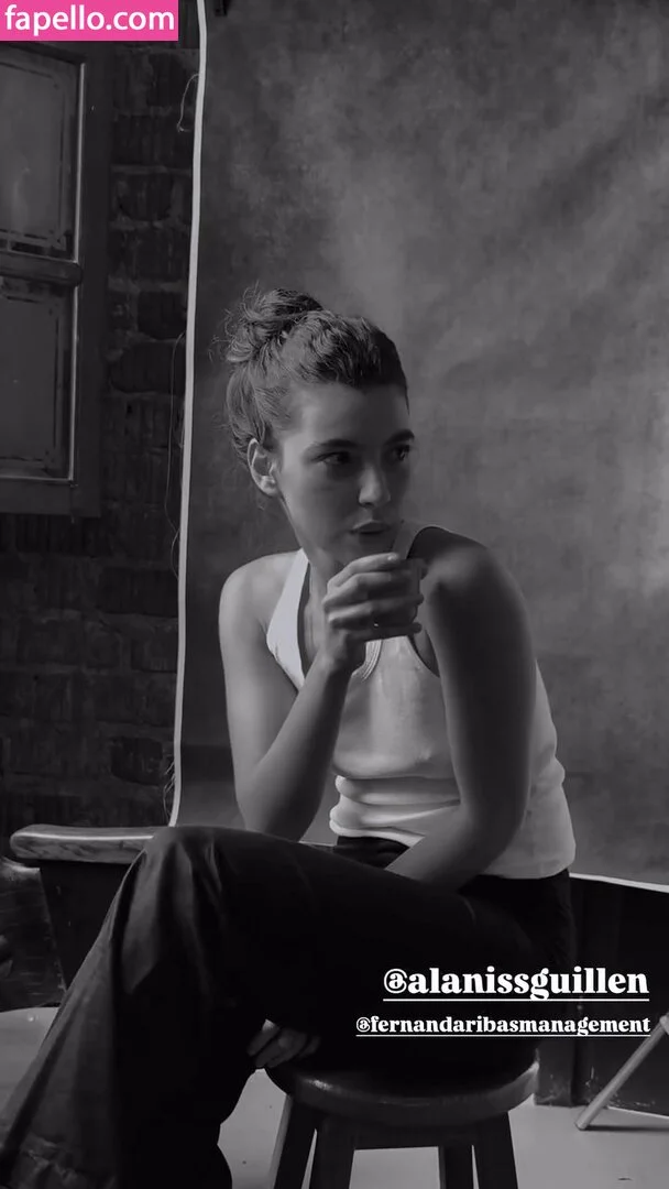 Alanis Guillen Onlyfans Photo Gallery 