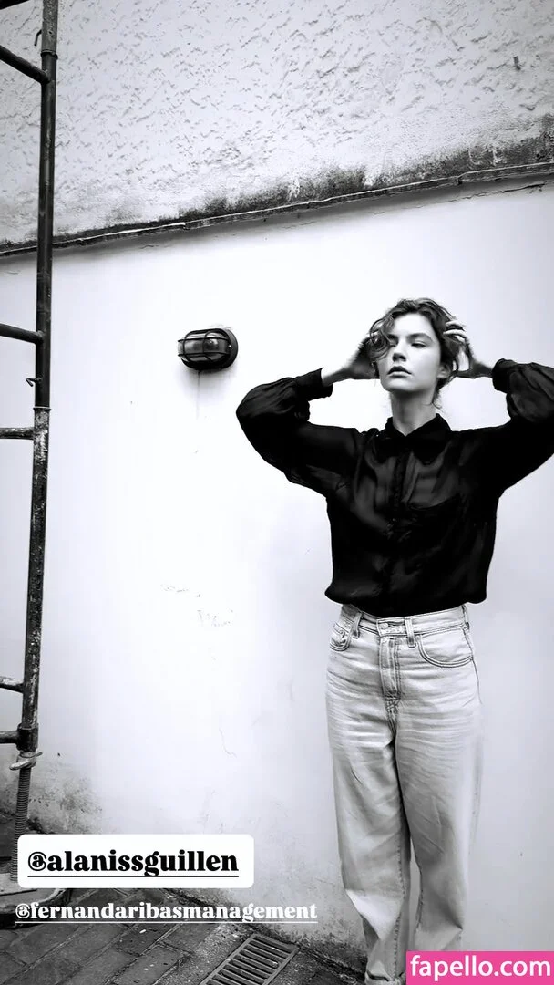 Alanis Guillen Onlyfans Photo Gallery 