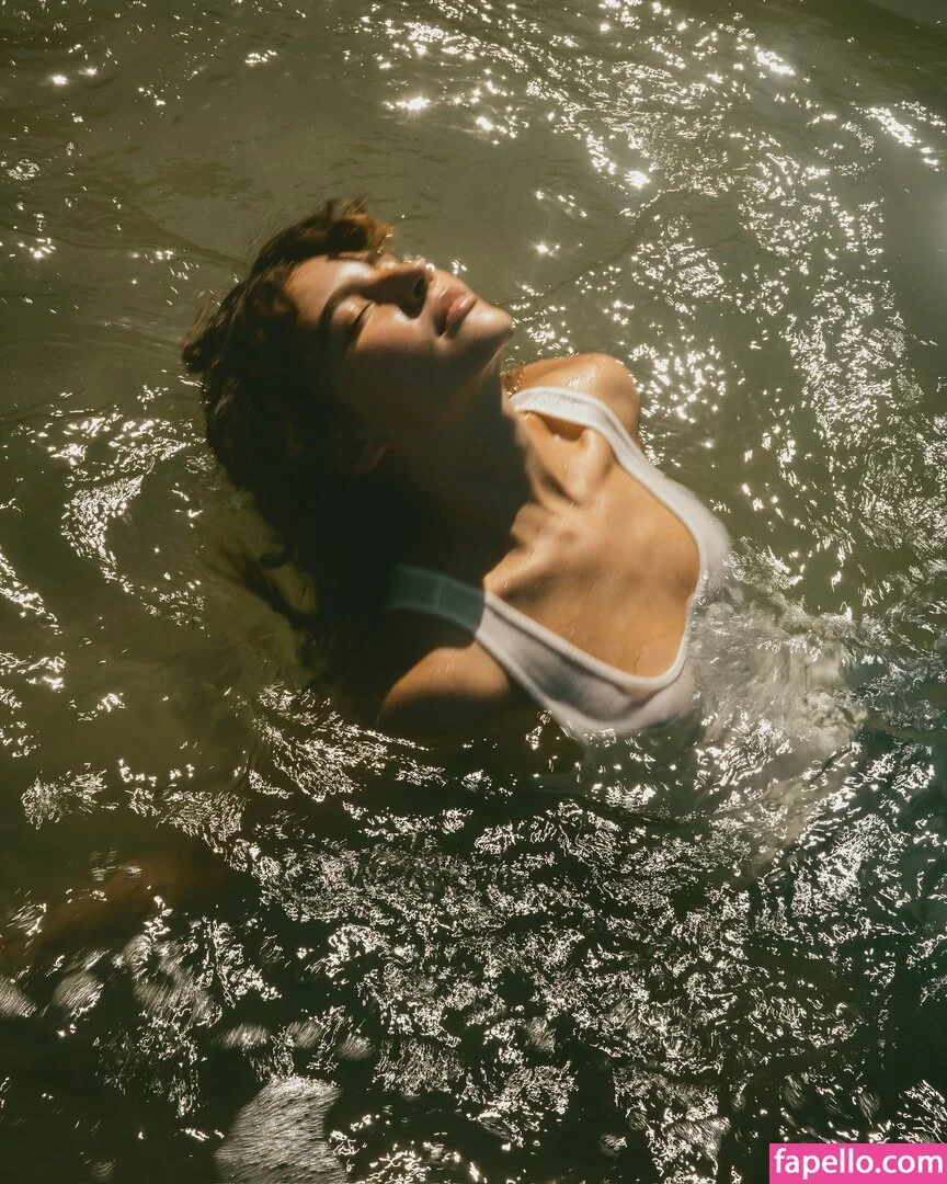 Alanis Guillen Onlyfans Photo Gallery 