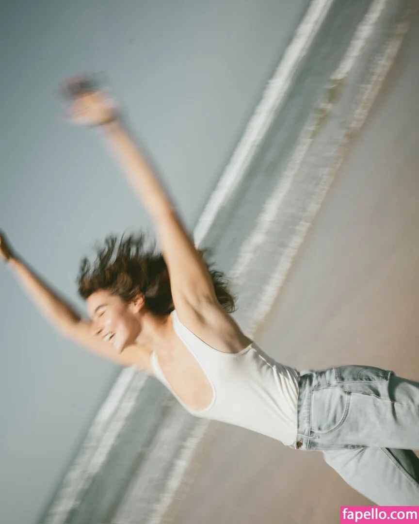 Alanis Guillen Onlyfans Photo Gallery 