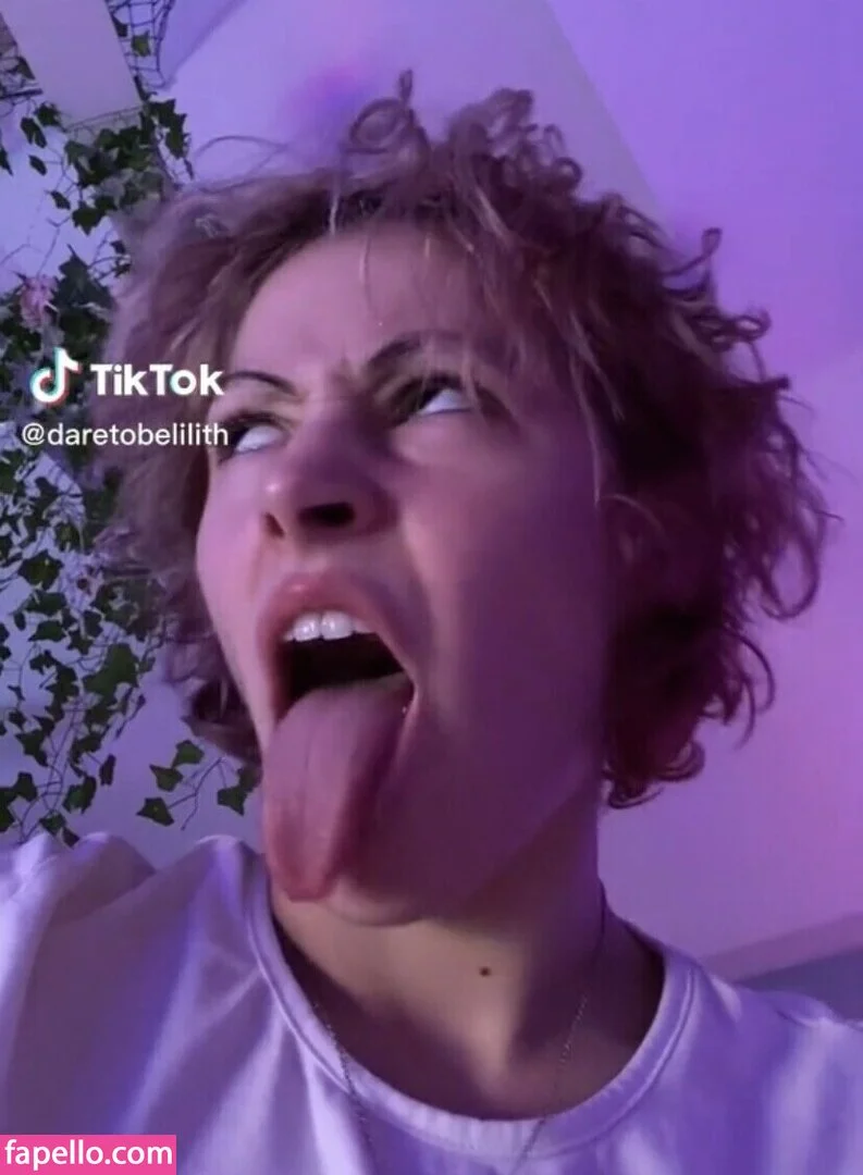 daretobelilith Onlyfans Photo Gallery 