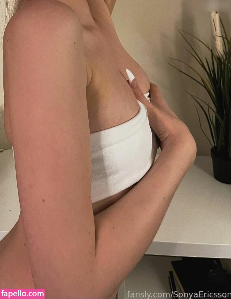 Sonya Plush Onlyfans Photo Gallery 