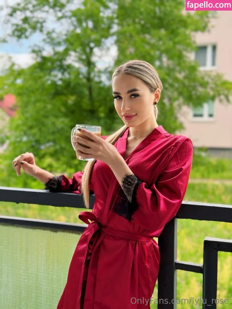 lylu_rose Onlyfans Photo Gallery 