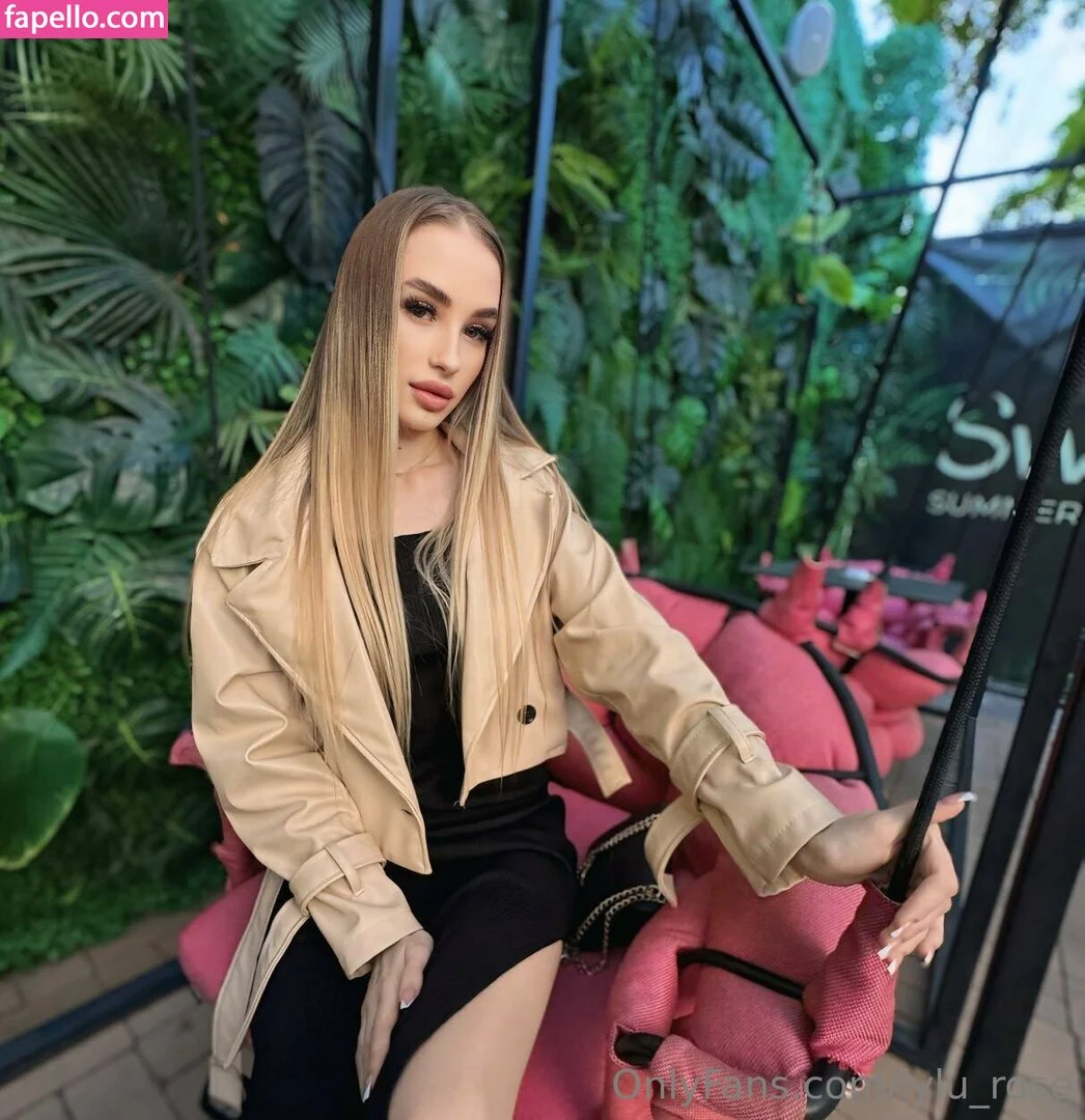 lylu_rose Onlyfans Photo Gallery 