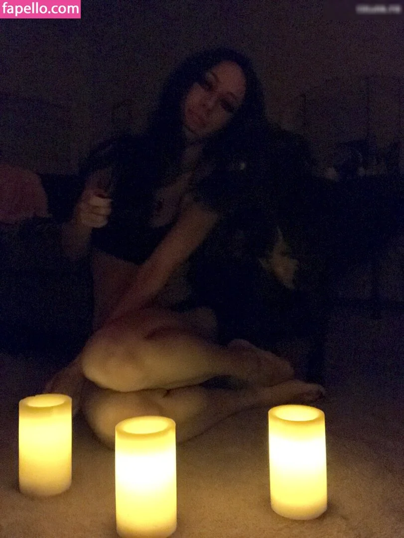 Dawn Avril Onlyfans Photo Gallery 