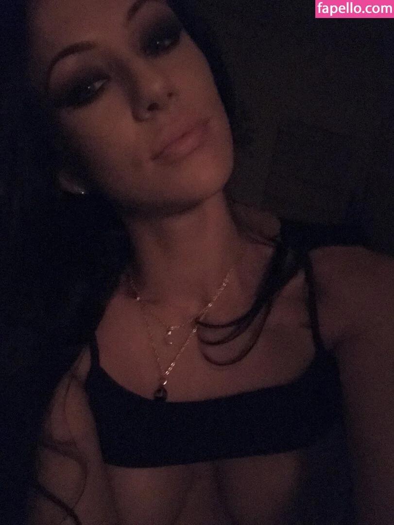 Dawn Avril Onlyfans Photo Gallery 