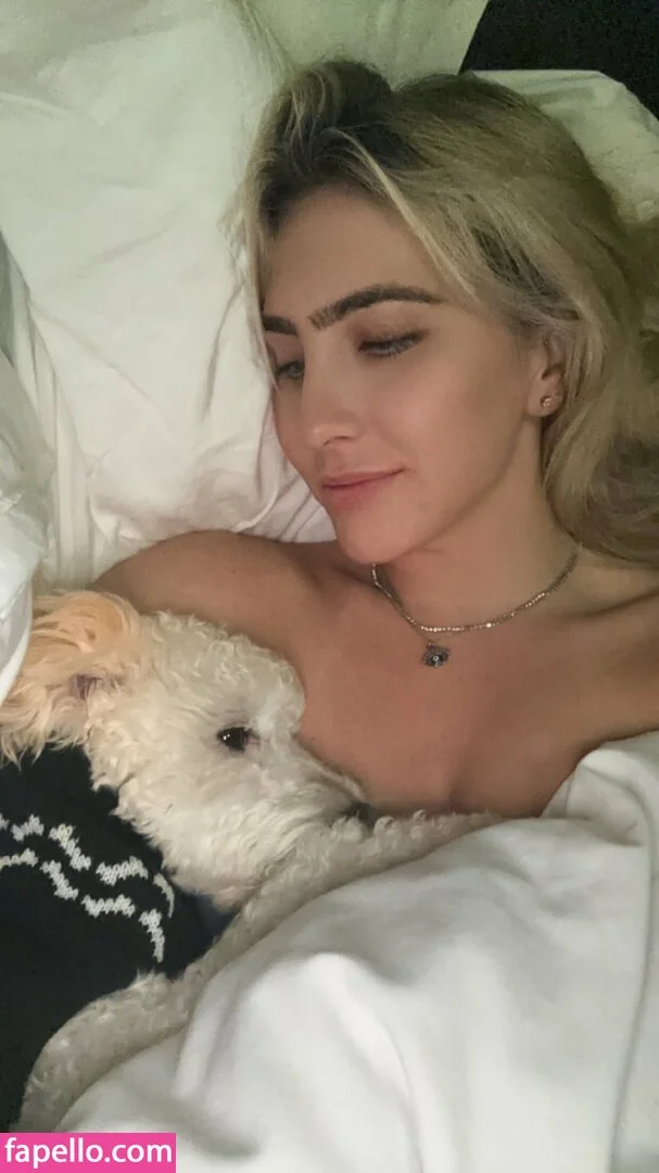 movementswithmolly Onlyfans Photo Gallery 