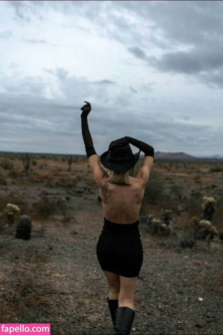 movementswithmolly Onlyfans Photo Gallery 