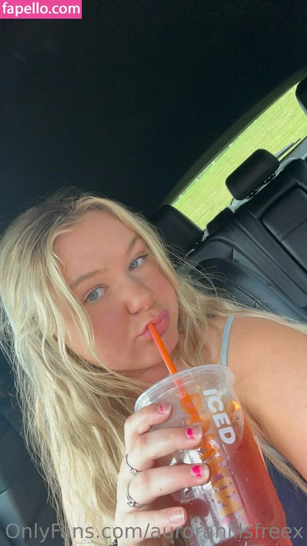 aurorahillsfreex Onlyfans Photo Gallery 