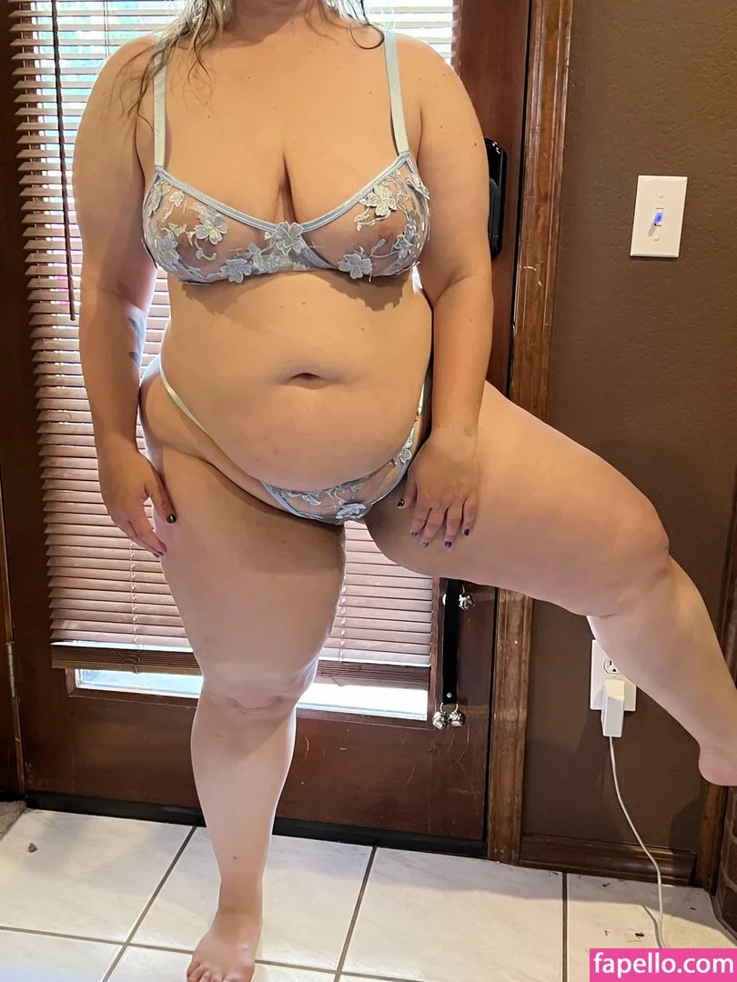 Sassy Momma Onlyfans Photo Gallery 