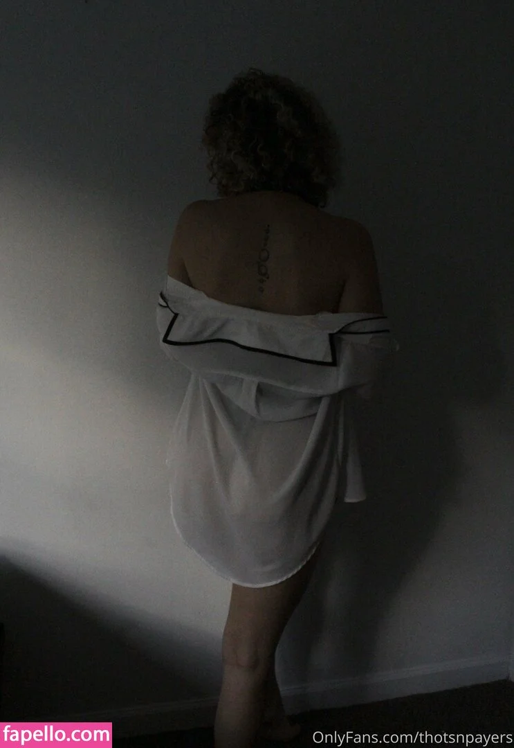 thotsnpayers Onlyfans Photo Gallery 