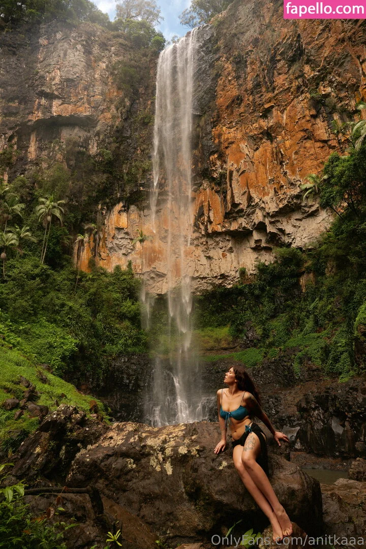 anitkaaa Onlyfans Photo Gallery 