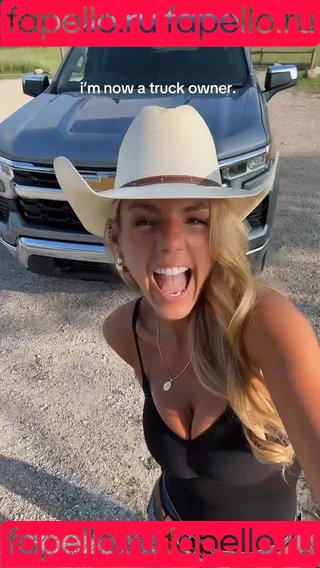 Annie Agar Onlyfans Photo Gallery 