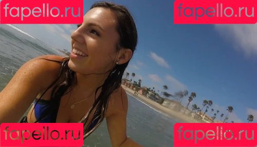 Annie Agar Onlyfans Photo Gallery 