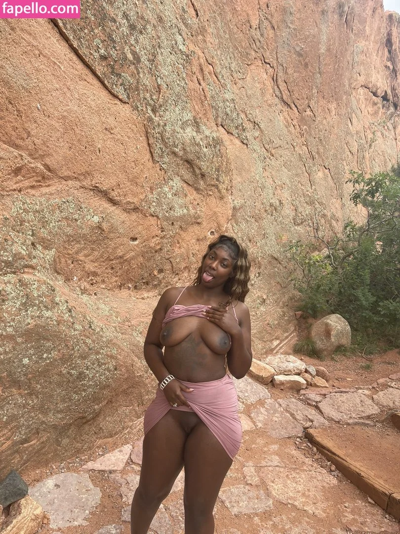 Dexia Onlyfans Photo Gallery 