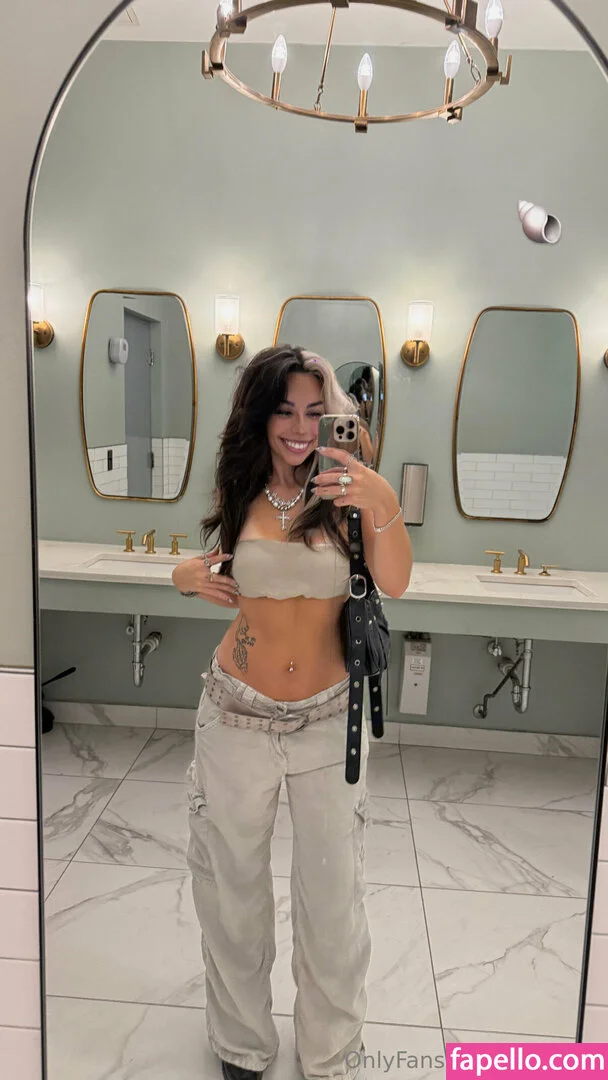 vindylou Onlyfans Photo Gallery 