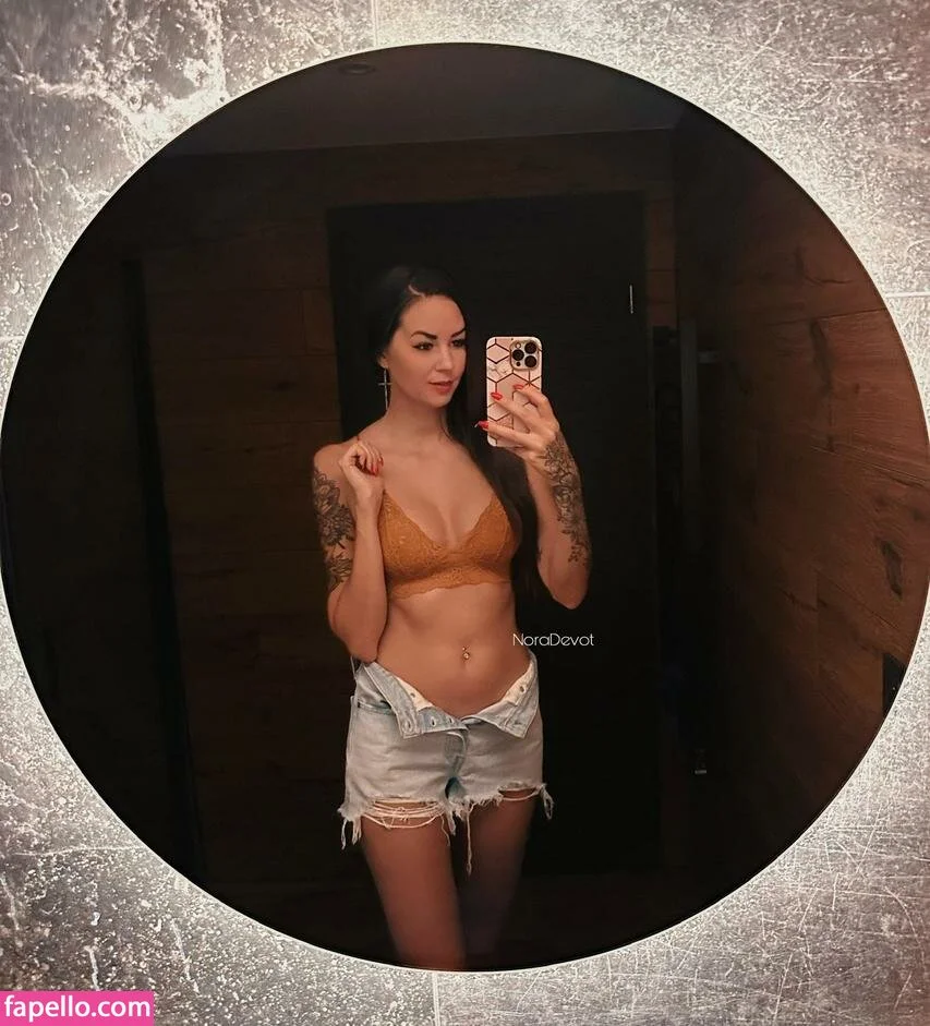 NoraDevot Onlyfans Photo Gallery 