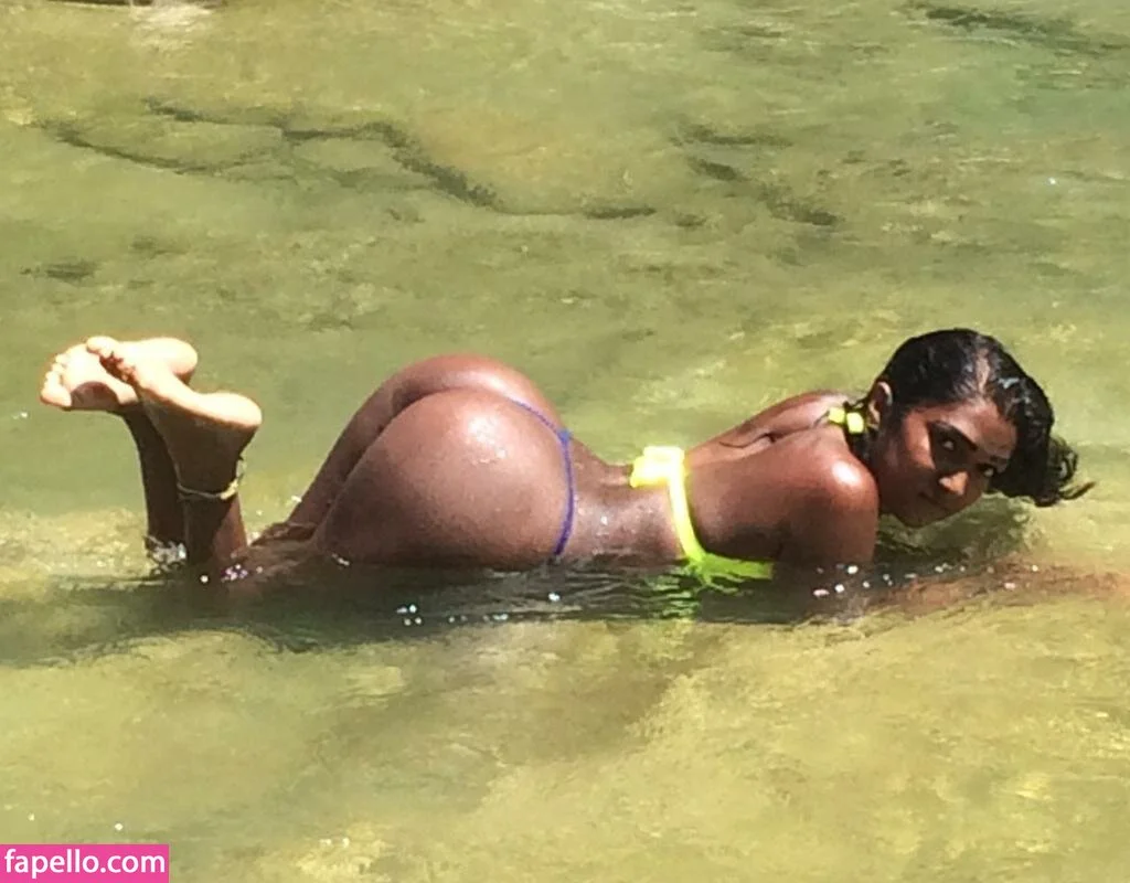 Saritha Olivieri Onlyfans Photo Gallery 