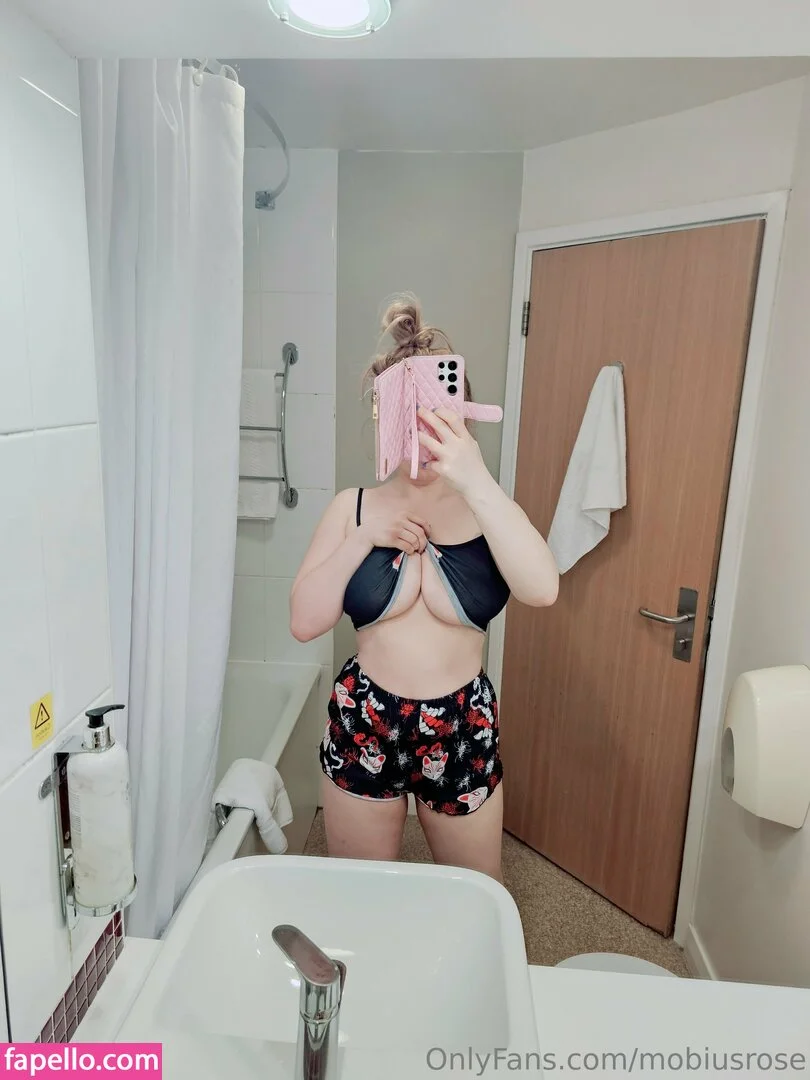 mobiusrose Onlyfans Photo Gallery 