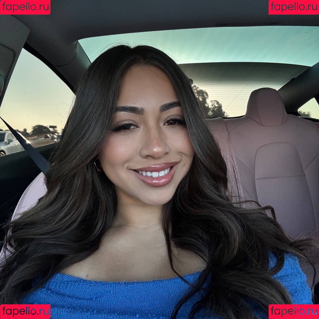 Ashlyn Kristine Onlyfans Photo Gallery 