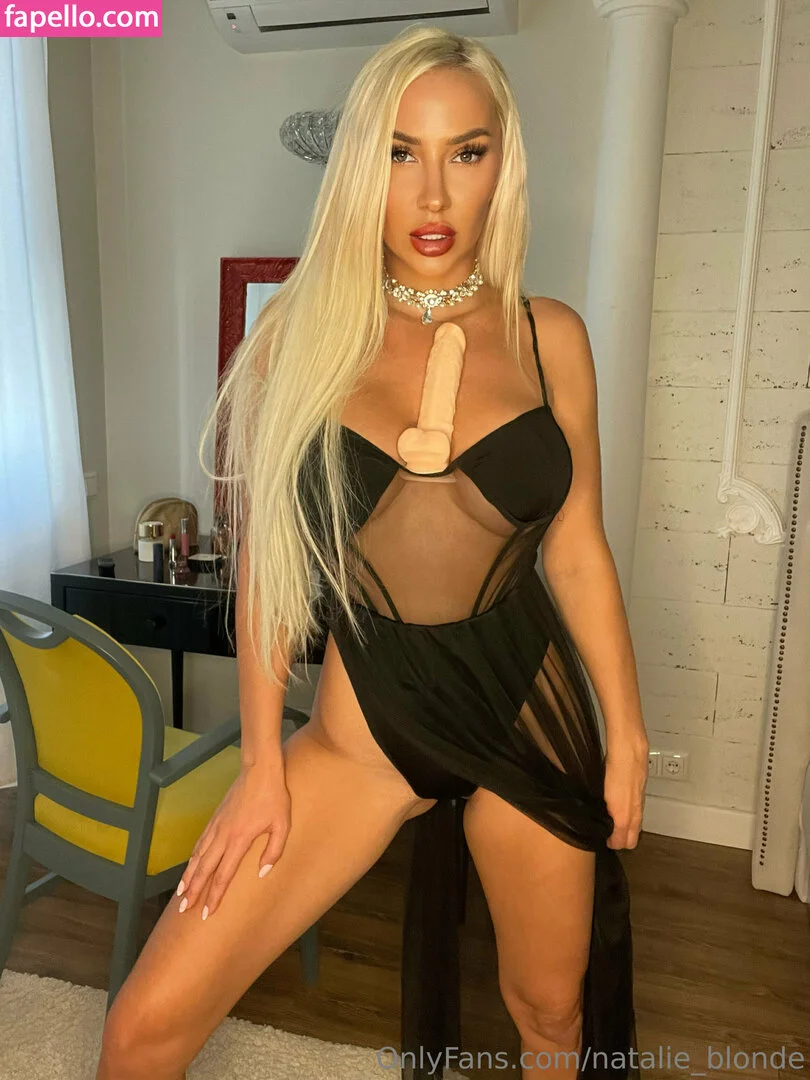 natalie_blonde Onlyfans Photo Gallery 