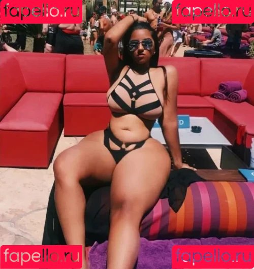 Rosalind Cynthia Kumar Onlyfans Photo Gallery 